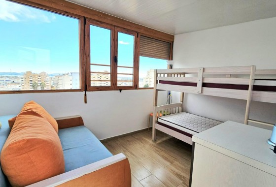 Revente - Appartement - Torrevieja - Nueva Torrevieja