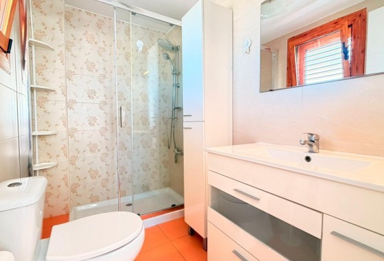 Revente - Appartement - Torrevieja - Nueva Torrevieja