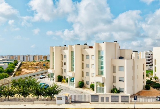 Resale - Apartment - Orihuela Costa