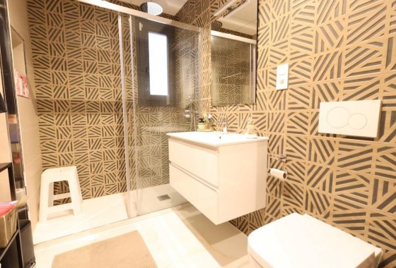 Revente - Appartement - Orihuela Costa - Punta Prima