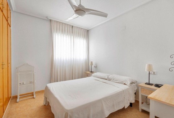 Revente - Appartement - Torrevieja - Nueva Torrevieja