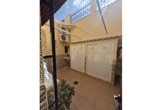 Revente - Maison mitoyenne - Torrevieja - Los balcones