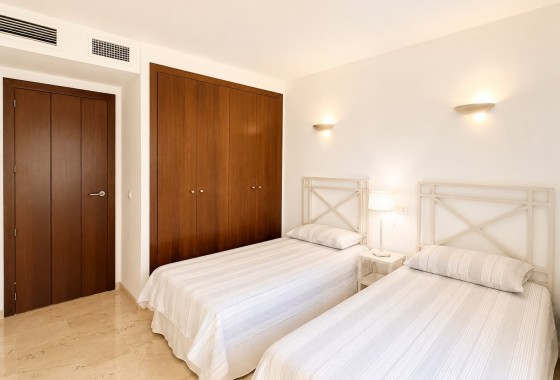 Revente - Appartement - Punta Prima