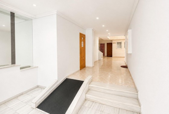 Revente - Appartement - Torrevieja - Estacion de autobuses