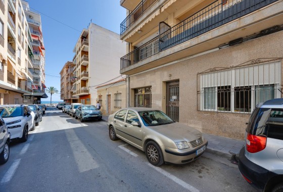 Resale - Apartment - Torrevieja - Playa del Cura