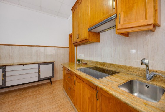 Resale - Apartment - Torrevieja - Playa del Cura