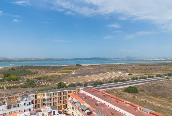 Segunda Mano - Apartamento - Torrevieja - La Mata pueblo