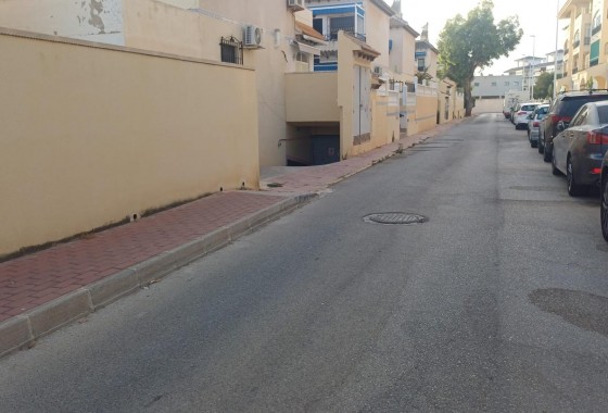 Segunda Mano - Garaje - Torrevieja - Los Europeos