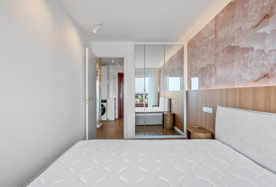 Resale - Apartment - Orihuela Costa - Punta Prima