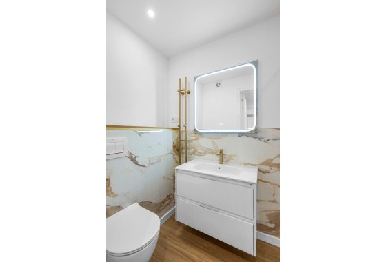 Resale - Apartment - Orihuela Costa - Punta Prima