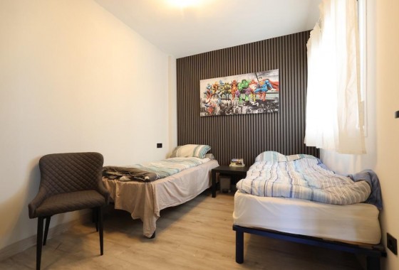 Resale - Apartment - Orihuela Costa - La Regia