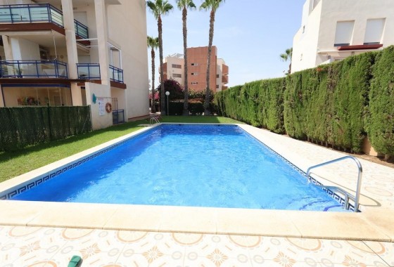 Resale - Apartment - Orihuela Costa - La Regia