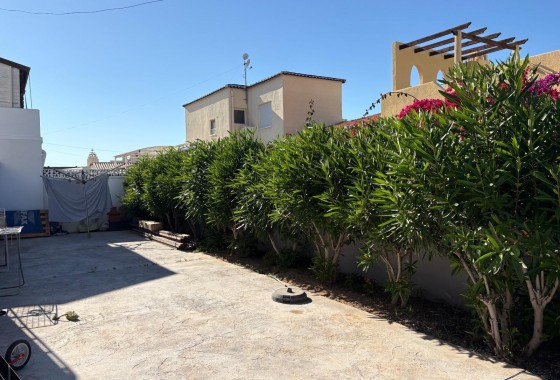 Segunda Mano - Chalet - Torrevieja - La Siesta - El Salado -  Torreta
