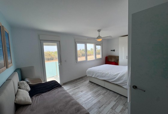 Segunda Mano - Chalet - Torrevieja - La Siesta - El Salado -  Torreta