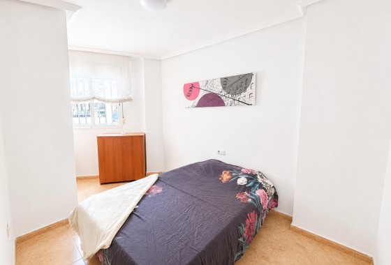 Segunda Mano - Apartamento - Torrevieja - Habaneras