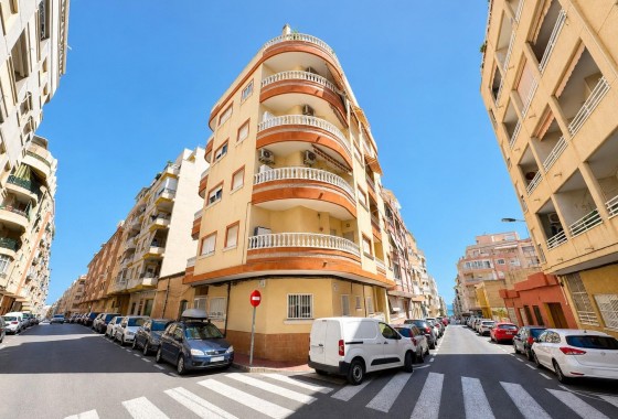 Segunda Mano - Apartamento - Torrevieja - Habaneras