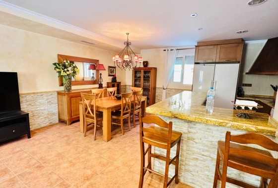 Revente - Villa - Orihuela Costa - Urb. Montepinar