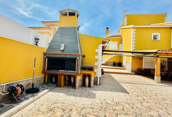 Revente - Villa - Orihuela Costa - Urb. Montepinar