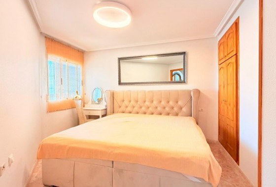 Segunda Mano - Apartamento - Torrevieja - Nueva Torrevieja