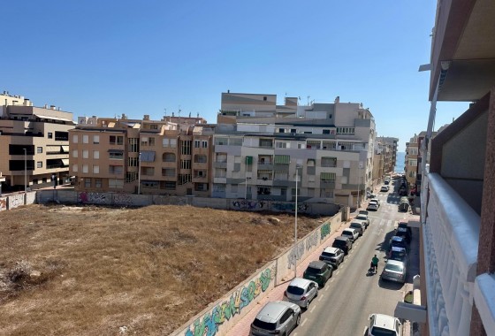 Segunda Mano - Apartamento - Torrevieja - La Mata pueblo