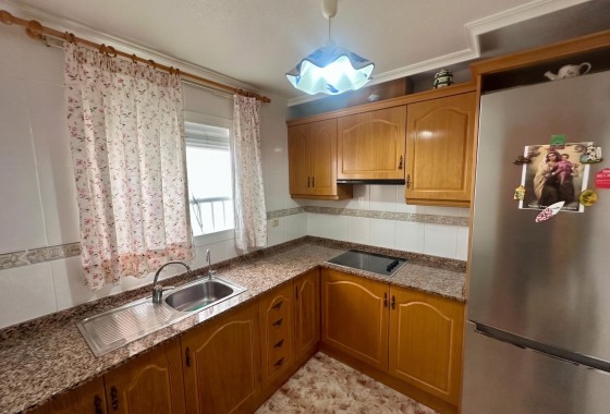 Segunda Mano - Apartamento - Torrevieja - La Mata pueblo