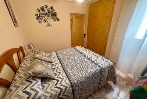 Segunda Mano - Apartamento - Torrevieja - La Mata pueblo