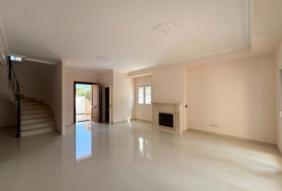 Revente - Villa - Orihuela Costa - Costa Blanca