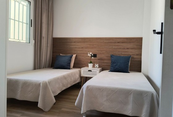 Revente - Maison mitoyenne - Orihuela Costa - Punta Prima