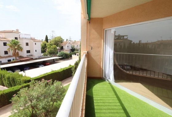 Resale - Apartment - Orihuela Costa - La Zenia