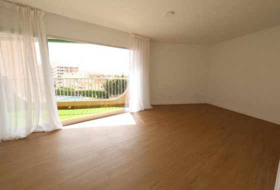 Resale - Apartment - Orihuela Costa - La Zenia