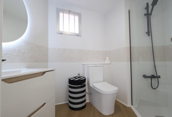 Resale - Apartment - Orihuela Costa - La Zenia