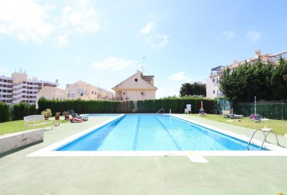Resale - Apartment - Orihuela Costa - La Zenia
