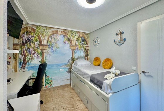 Revente - Appartement - Torrevieja - Torre la mata