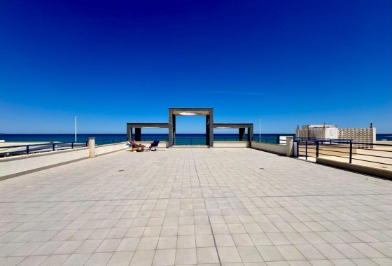 Revente - Appartement - Torrevieja - Torre la mata