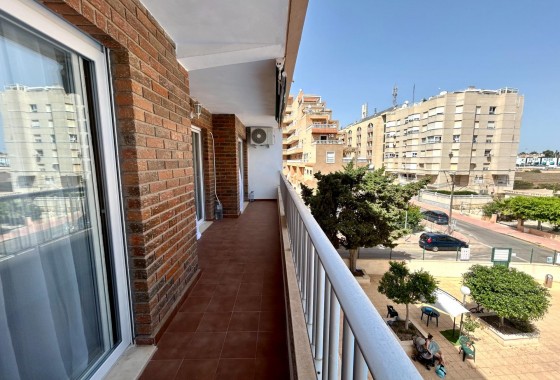 Revente - Appartement - Torrevieja - Punta prima