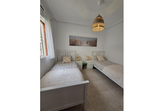 Revente - Appartement - Orihuela Costa - Inland