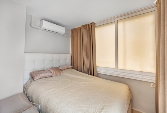 Revente - Appartement - Torrevieja - Punta prima