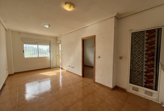 Resale - Apartment - Almoradí