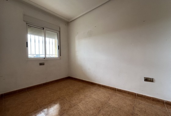Resale - Apartment - Almoradí