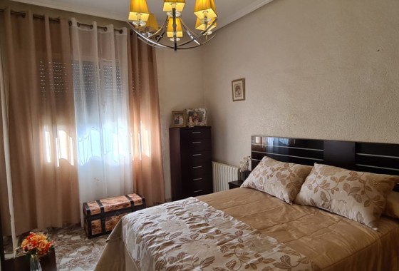 Revente - Villa - ORIHUELA - La Matanza
