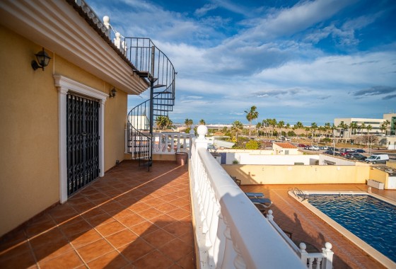 Revente - Villa - TORREVIEJA - LOS BALCONES - LOS ALTOS