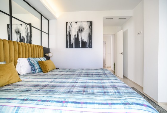 Segunda Mano - Chalet - CIUDAD QUESADA