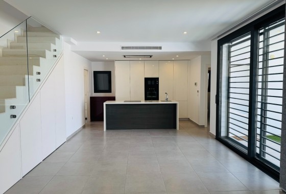 Revente - Villa - SAN PEDRO DEL PINATAR - LO PAGÁN