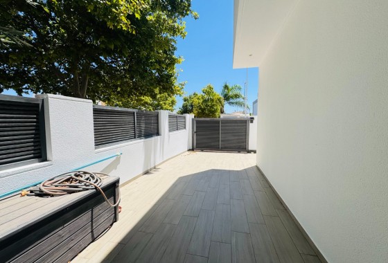 Revente - Villa - SAN PEDRO DEL PINATAR - LO PAGÁN