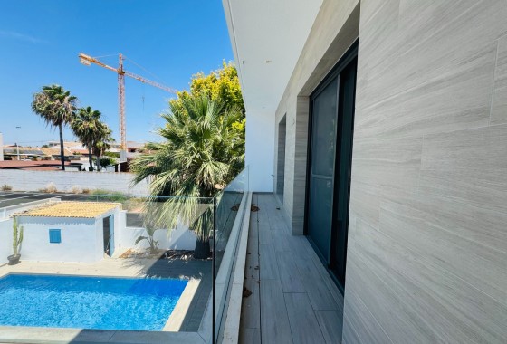 Revente - Villa - SAN PEDRO DEL PINATAR - LO PAGÁN