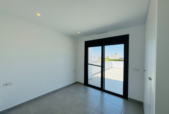 Revente - Villa - SAN PEDRO DEL PINATAR - LO PAGÁN