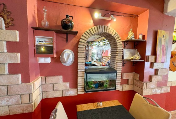 Revente - COMMERCIAL PROPERTY - TORREVIEJA - La Veleta