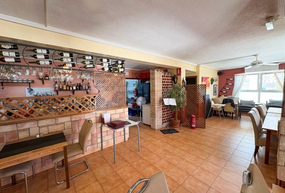 Revente - COMMERCIAL PROPERTY - TORREVIEJA - La Veleta