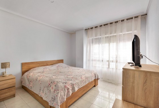 Revente - Appartement - Torrevieja - Centro