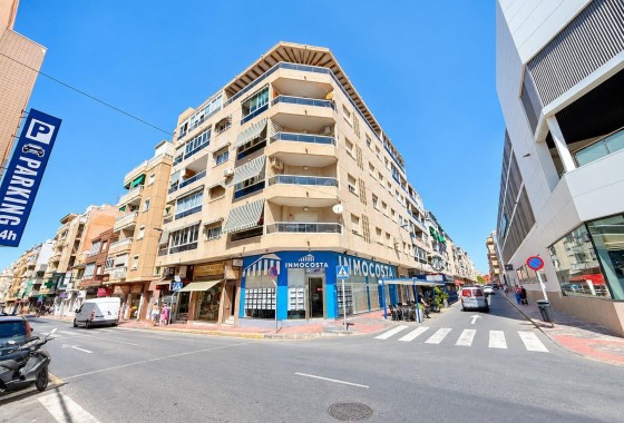 Resale - Apartment - Torrevieja - Estacion de autobuses